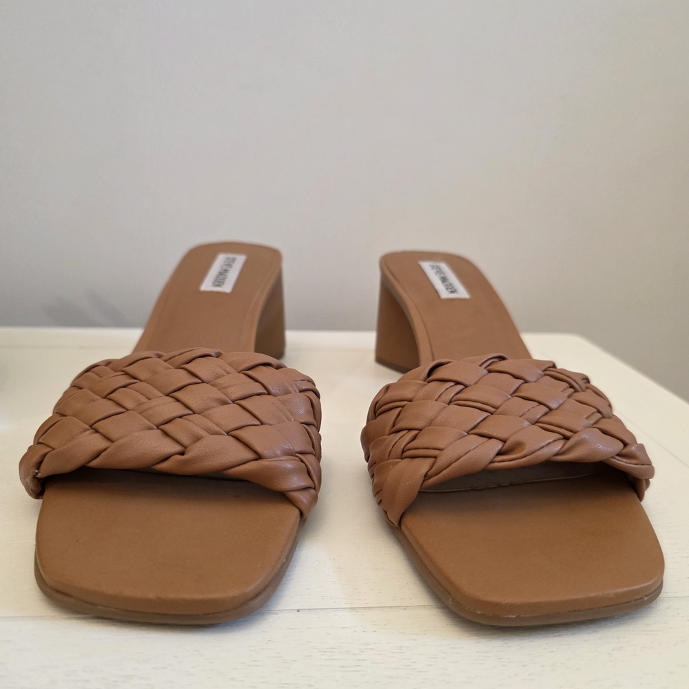 Steve Madden Tan Woven Slide On Heels - Picture 3 of 8
